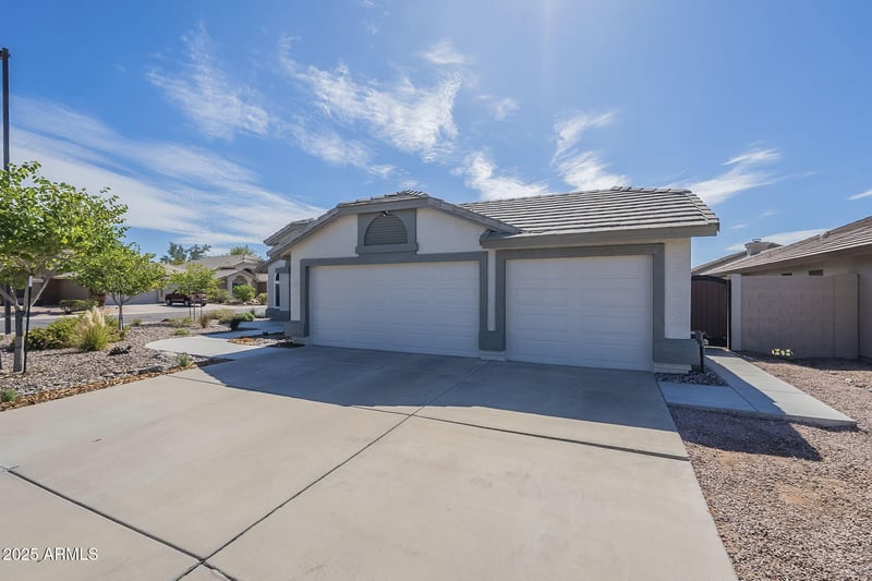 1173 Betsy Ln, Gilbert, AZ 85296