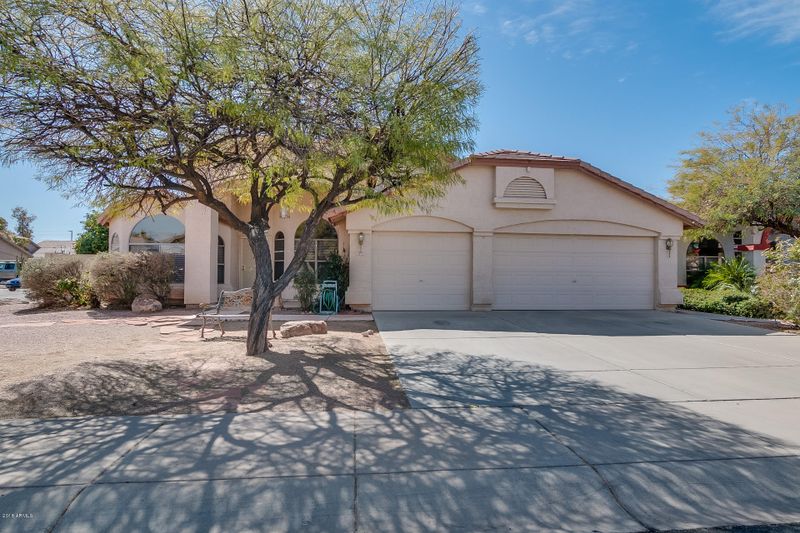 1173 E Constitution Dr, Gilbert, AZ 85296