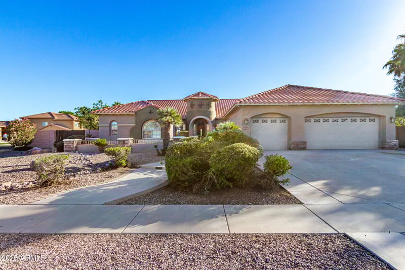 11733 Starflower Dr, Chandler, AZ 85249