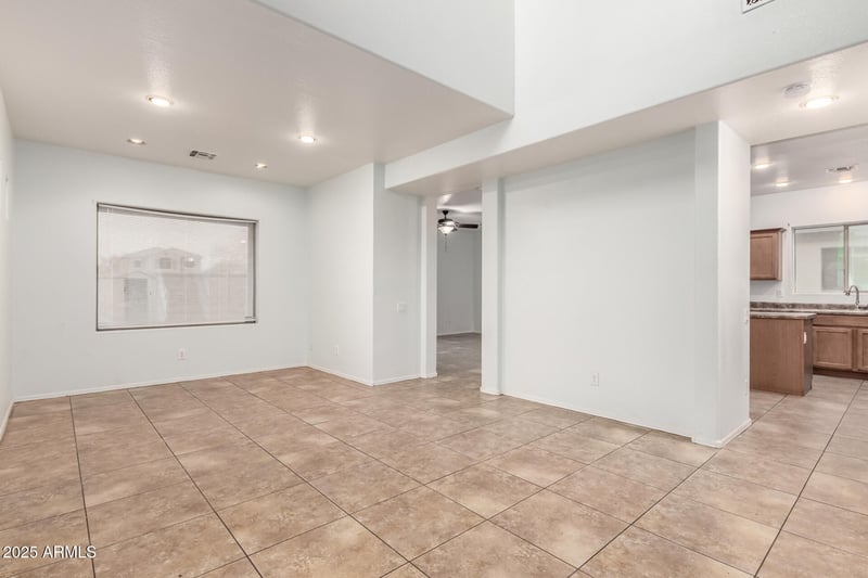 11738 Grant St, Avondale, AZ 85323