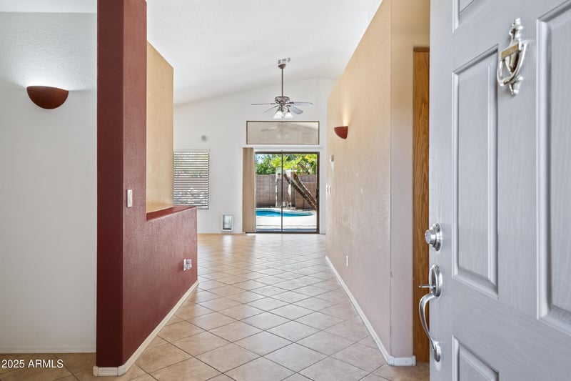 1174 Nielson St, Gilbert, AZ 85296