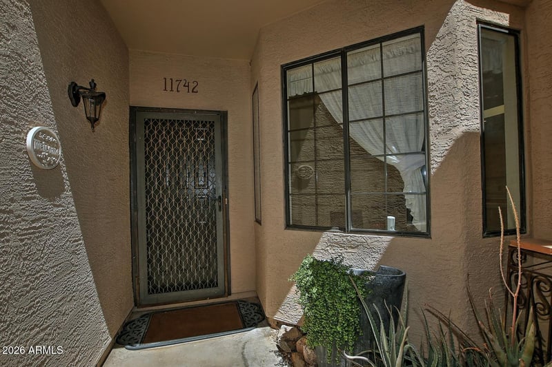 11742 Mercer Ln, Scottsdale, AZ 85259