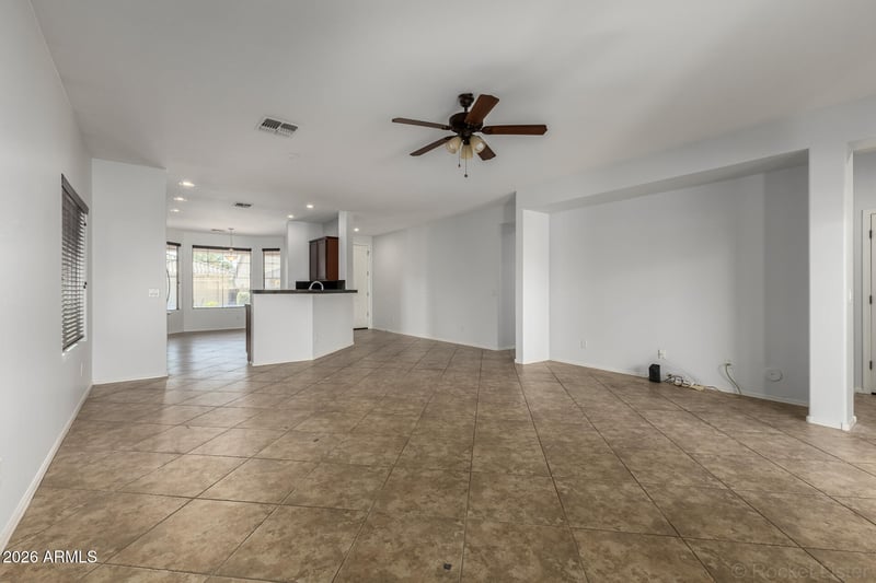 11746 Jessie Ln, Sun City, AZ 85373