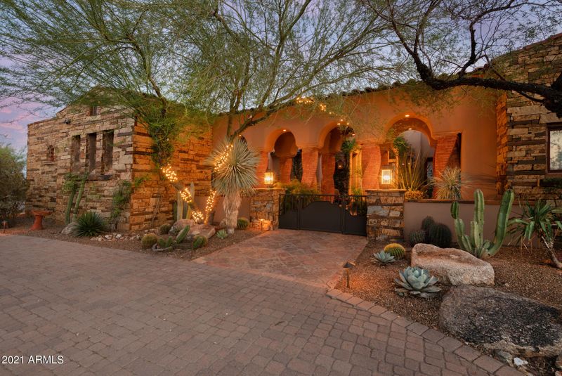 11751 E Blue Sky Dr, Scottsdale, AZ 85262