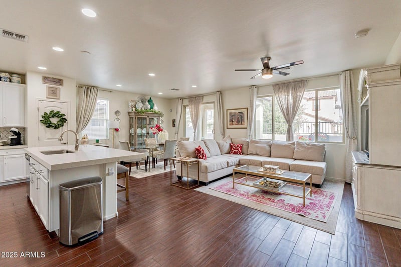 1176 163rd Ln, Goodyear, AZ 85338