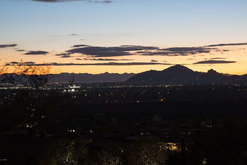 11762 E Dreyfus Ave, Scottsdale, AZ 85259