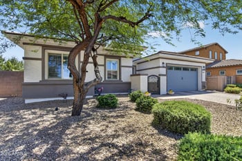 1177 Kingbird Dr, Gilbert, AZ 85297