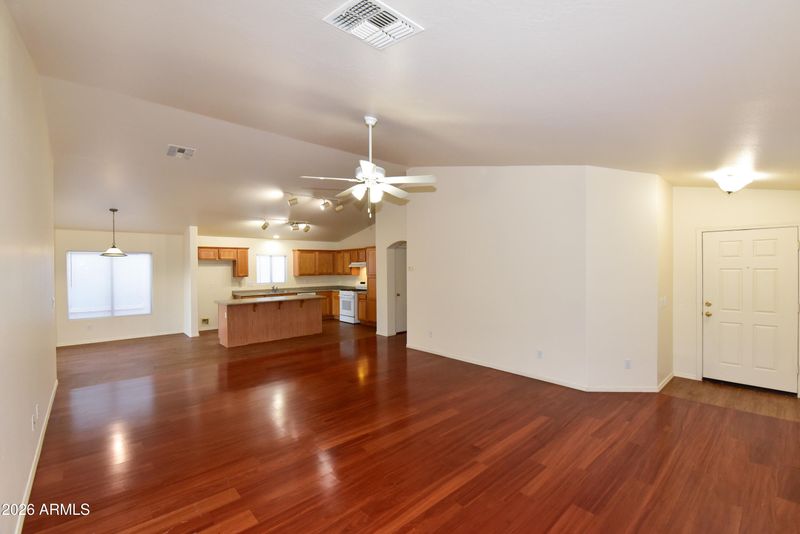 1178 E Christopher St, San Tan Valley, AZ 85140