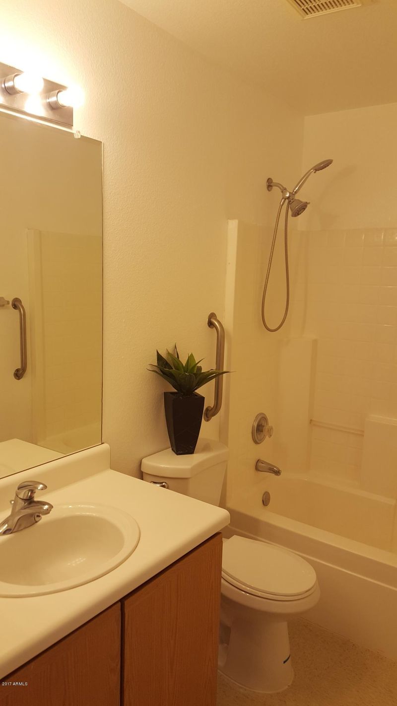 1178 W 3rd Ave, Apache Junction, AZ 85120