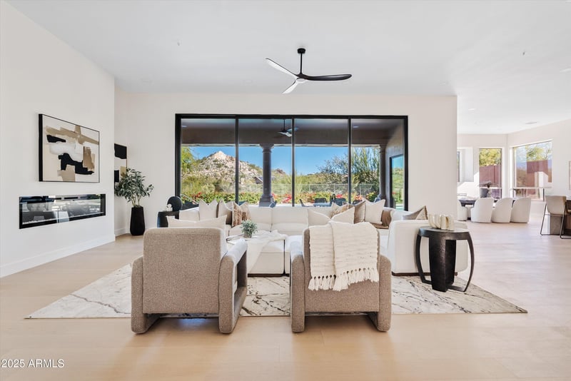 11792 Sand Hills Rd, Scottsdale, AZ 85255