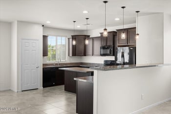 11795 W Davis Ln, Avondale, AZ 85323