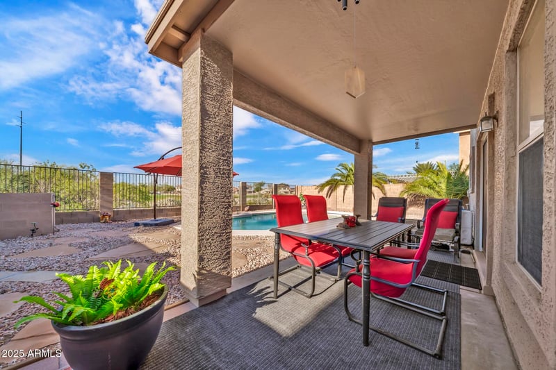 118 226th Ln, Buckeye, AZ 85326