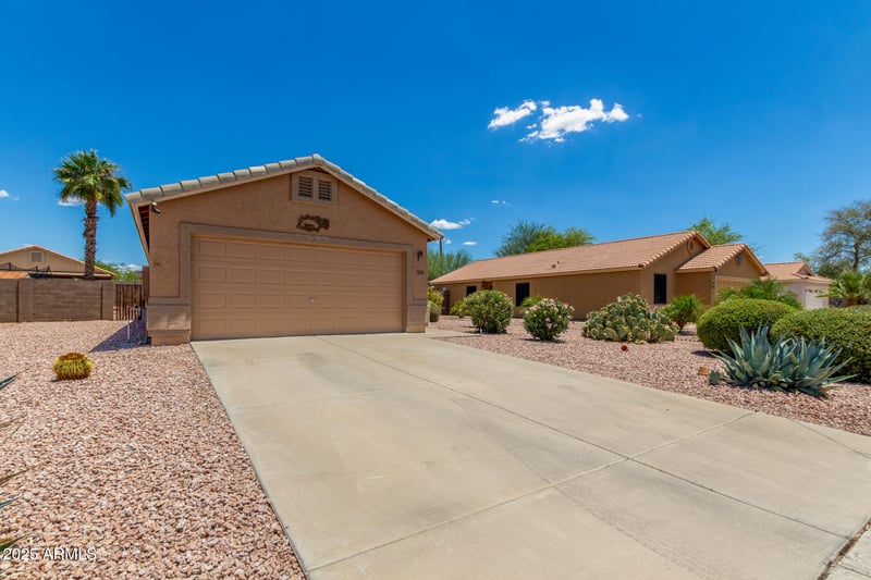 1180 Rosal Ave, Apache Junction, AZ 85120