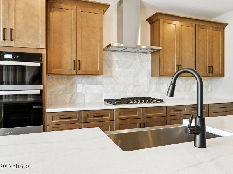 1180 W Haynes Way, Apache Junction, AZ 85120