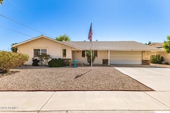 11801 Coggins Dr, Sun City, AZ 85351
