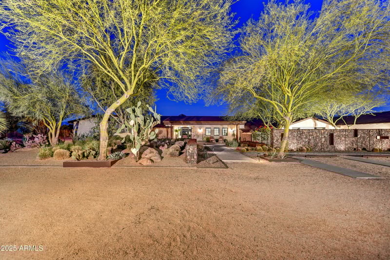 11801 Sundown Dr, Scottsdale, AZ 85260