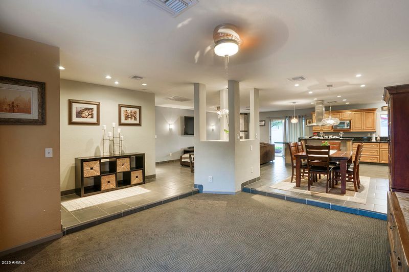 11802 N 30th St, Phoenix, AZ 85028