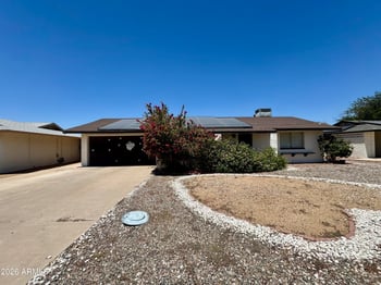 11802 N Hacienda Dr, Sun City, AZ 85351