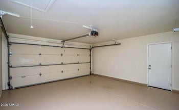 11802 N Hacienda Dr, Sun City, AZ 85351