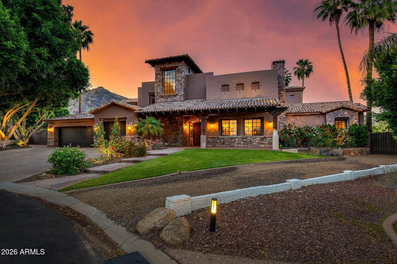 11803 S Tuzigoot Ct, Phoenix, AZ 85044