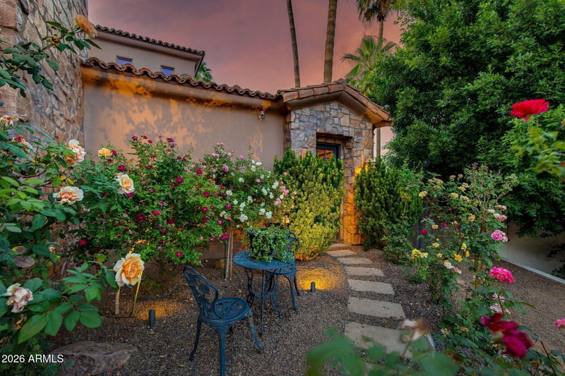 11803 S Tuzigoot Ct, Phoenix, AZ 85044