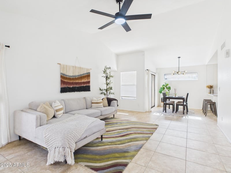 11807 76th Ave, Peoria, AZ 85345