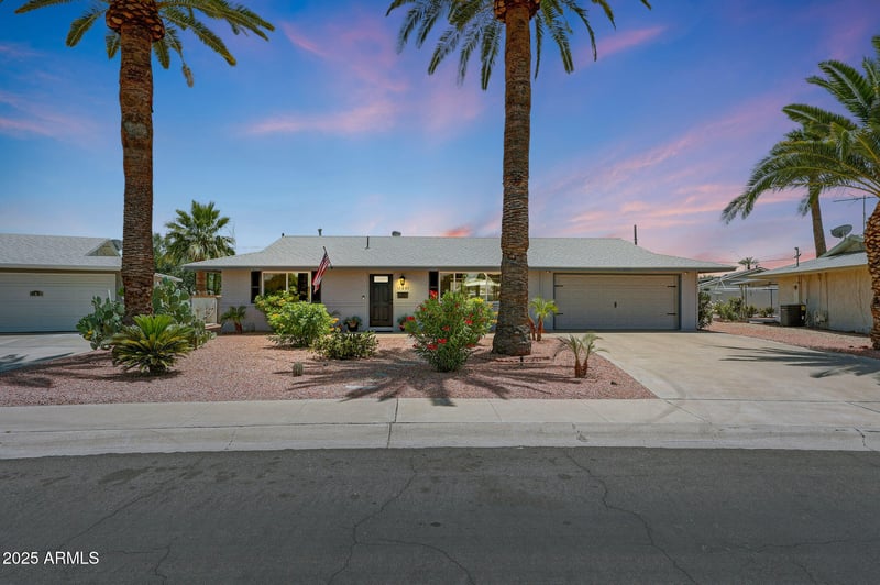 11807 Cherry Hills Dr, Sun City, AZ 85351