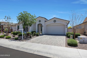 11807 Parkway Ln, Avondale, AZ 85323