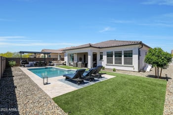 11807 Parkway Ln, Avondale, AZ 85323