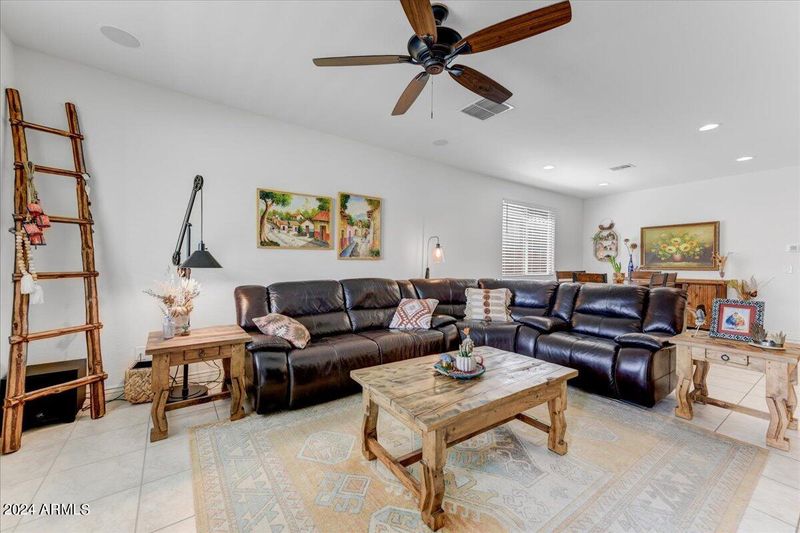 11807 S 53rd Dr, Laveen, AZ 85339