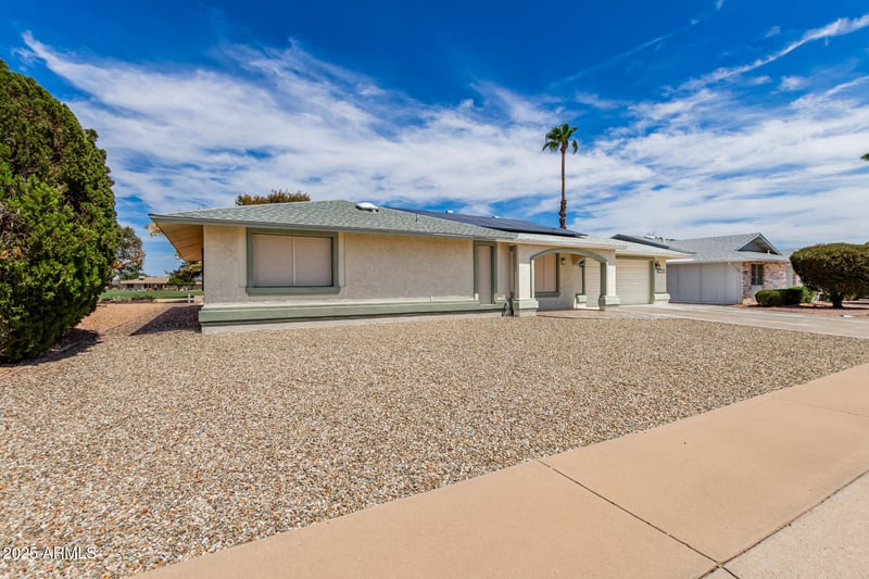 11807 Sun Valley Dr, Sun City, AZ 85351