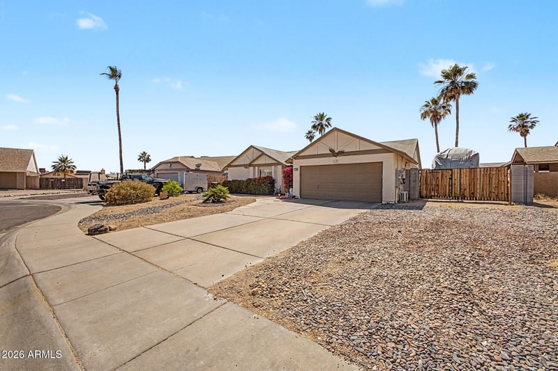 11808 N 78th Dr, Peoria, AZ 85345