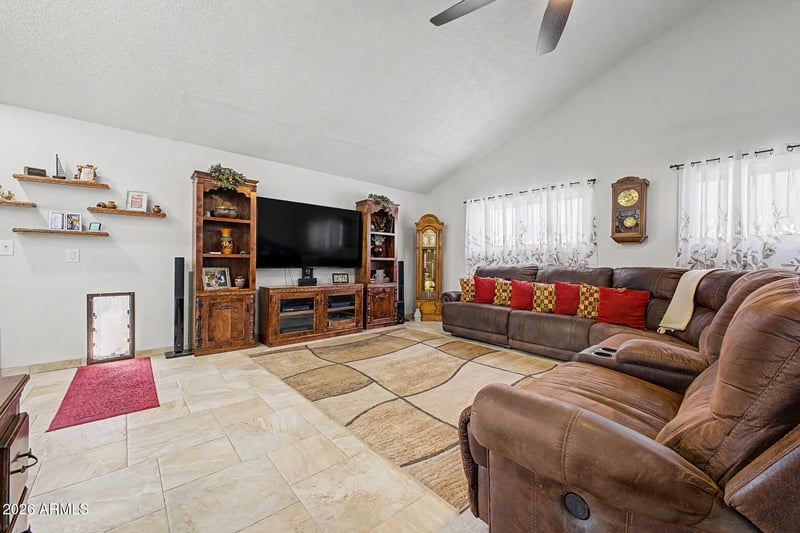 11808 N 78th Dr, Peoria, AZ 85345