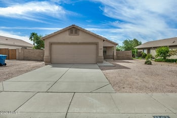 1181 4th Ave, Apache Junction, AZ 85120