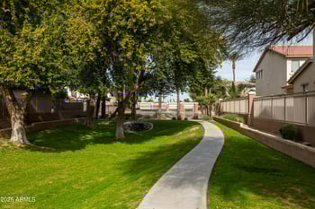 11811 51st Dr, Glendale, AZ 85304