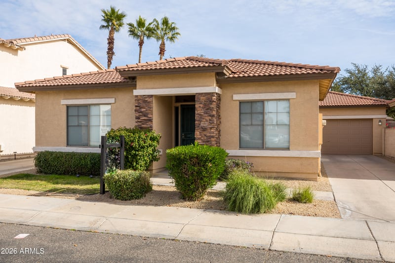 11811 N 51st Dr, Glendale, AZ 85304