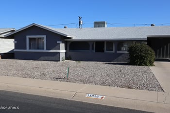 11815 Hillcrest Dr, Sun City, AZ 85351