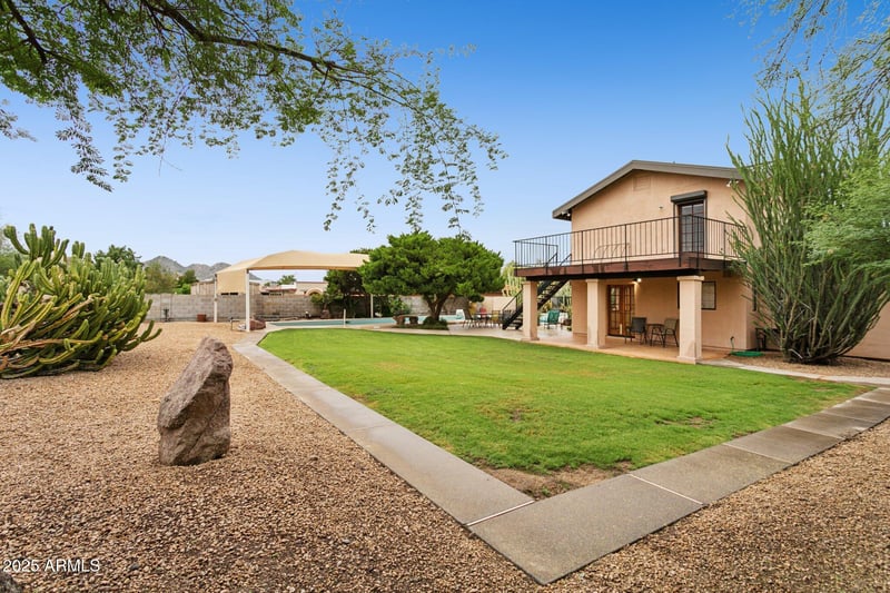 11816 Bancroft Dr, Phoenix, AZ 85028