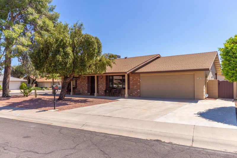 11817 S Winnebago St, Phoenix, AZ 85044