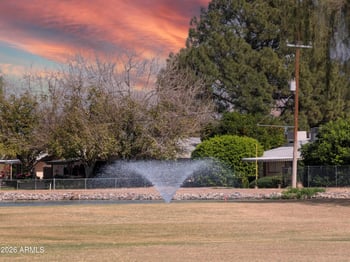 11819 Hacienda Dr, Sun City, AZ 85351