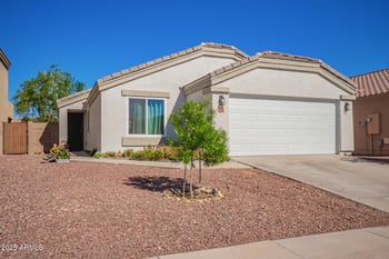 11822 Softwind Dr, Sun City, AZ 85373