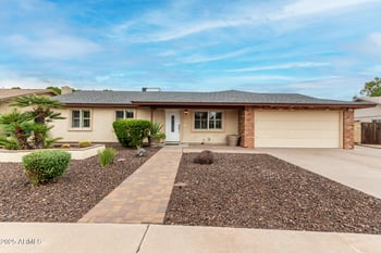 11825 Coconino St, Phoenix, AZ 85044