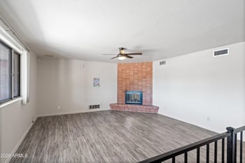 11826 N 82nd Dr N, Peoria, AZ 85345