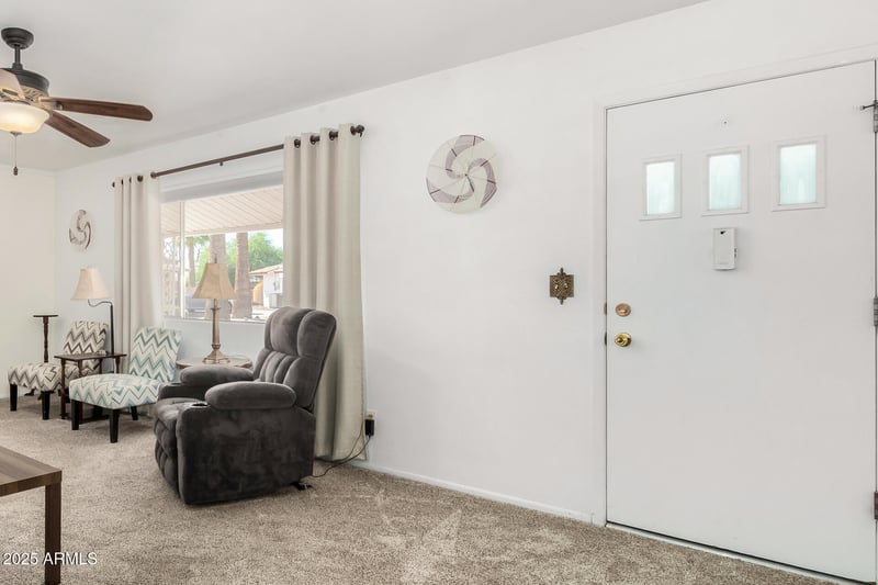 11827 111th Ave, Sun City, AZ 85351