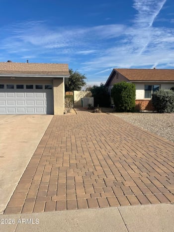 11827 40th Dr, Phoenix, AZ 85029