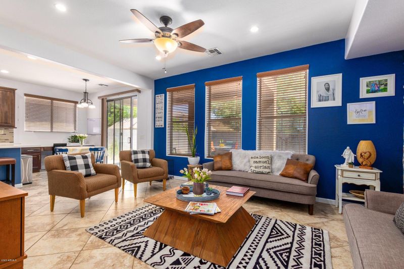 11827 W Villa Hermosa Ln, Sun City, AZ 85373