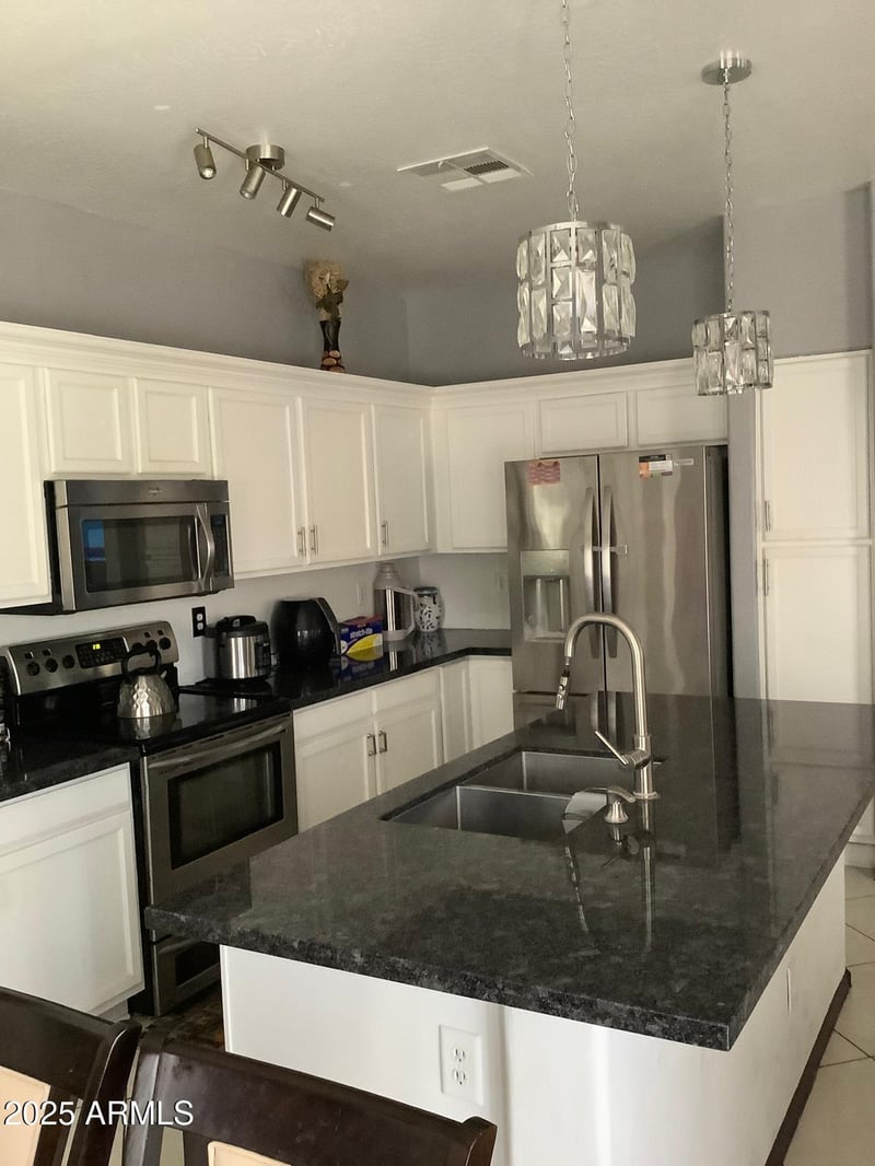 11828 Virginia Ave, Avondale, AZ 85392