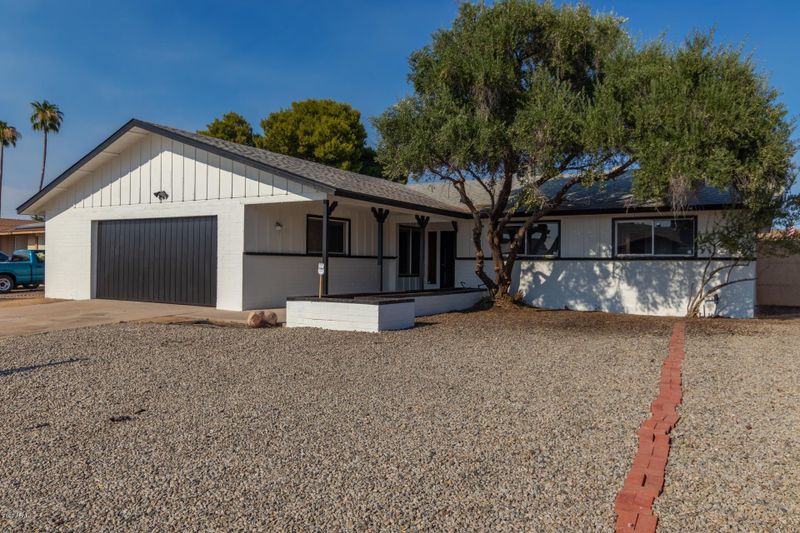11829 N 49th Dr, Glendale, AZ 85304