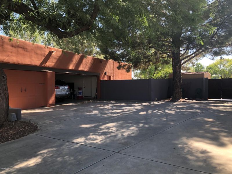1183 E Knight Ln, Tempe, AZ 85284