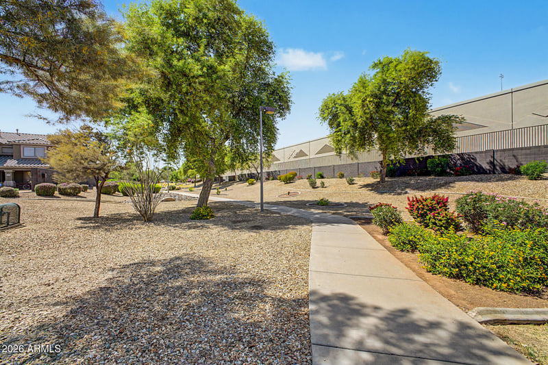 1183 159th Dr, Goodyear, AZ 85338